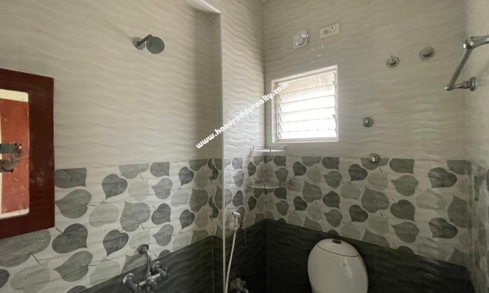 2 BHK Flat for Sale in Kodambakkam