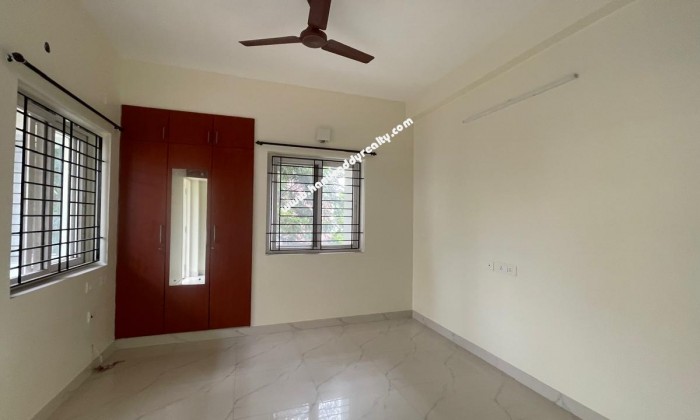 2 BHK Flat for Sale in Kodambakkam
