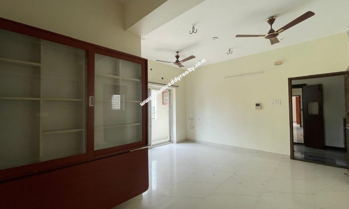 2 BHK Flat for Sale in Kodambakkam