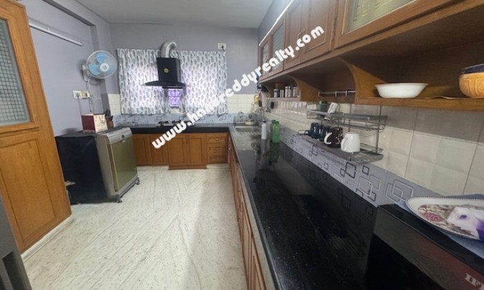 3 BHK Flat for Sale in Saligramam