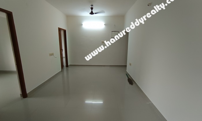 2 BHK Flat for Sale in Poonamallee