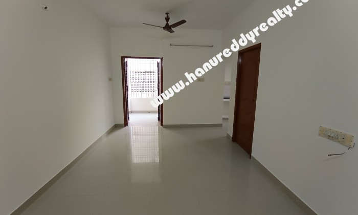 2 BHK Flat for Sale in Poonamallee