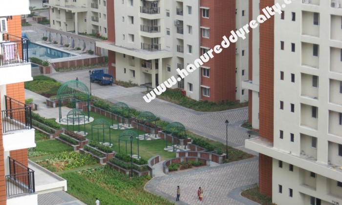 4 BHK Flat for Sale in Iyyappanthangal