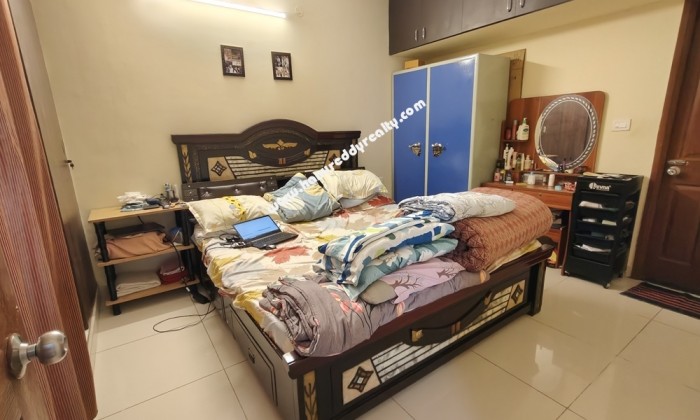 2 BHK Flat for Sale in Perumbakkam