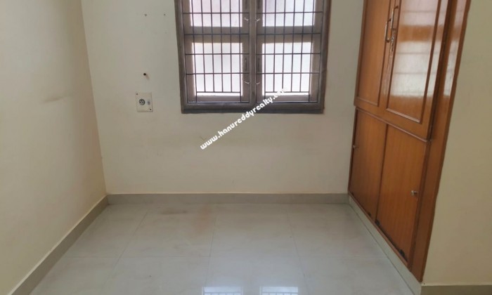 2 BHK Flat for Sale in Velachery