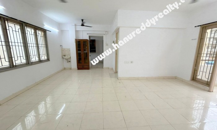 2 BHK Flat for Sale in Nungambakkam