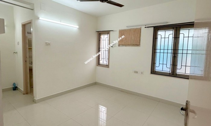 2 BHK Flat for Sale in Nungambakkam