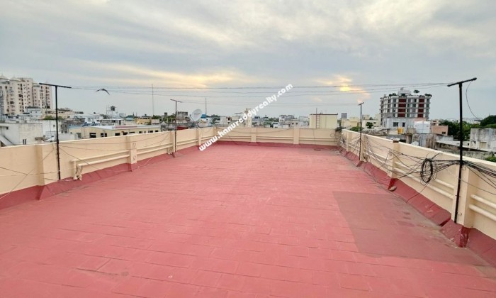 2 BHK Flat for Sale in Nungambakkam