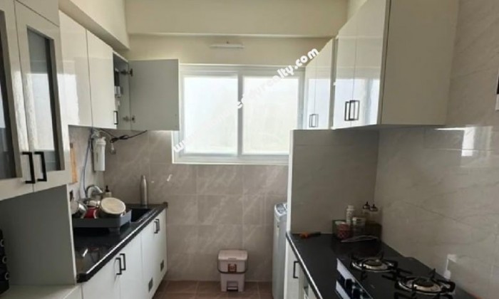 2 BHK Flat for Sale in Sholinganallur