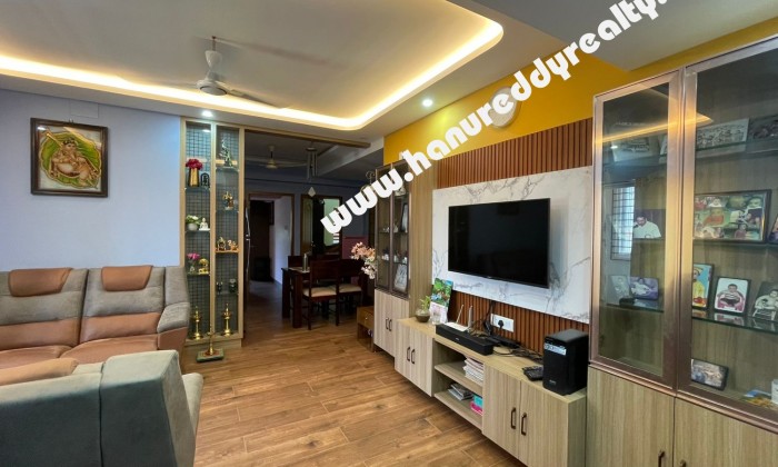 3 BHK Flat for Sale in Mandaveli