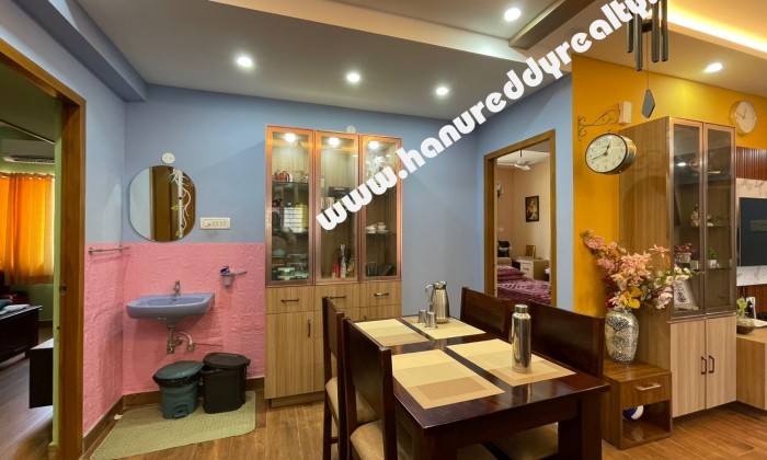 3 BHK Flat for Sale in Mandaveli