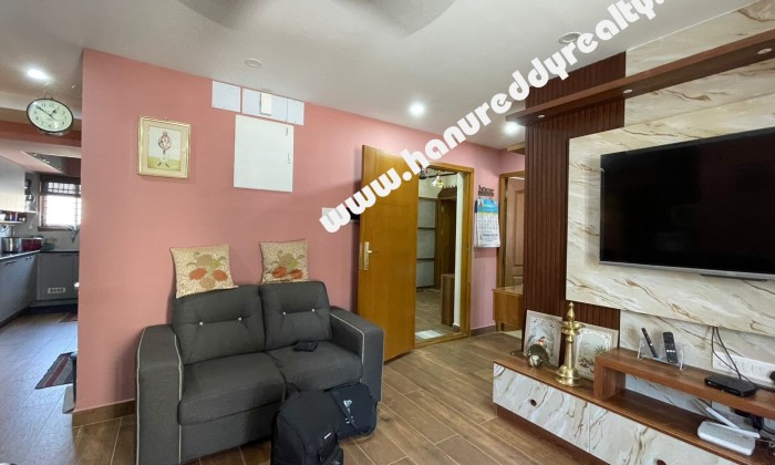 3 BHK Flat for Sale in Mandaveli