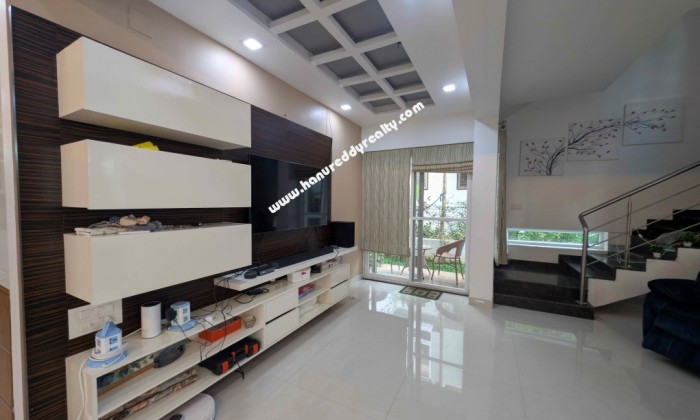 5 BHK Villa for Rent in Uthandi