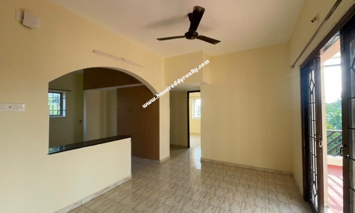 2 BHK Penthouse for Rent in Virugambakkam