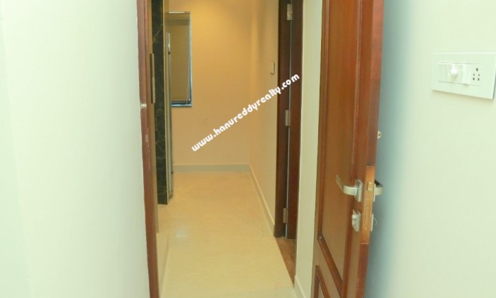 4 BHK Villa for Rent in Akkarai