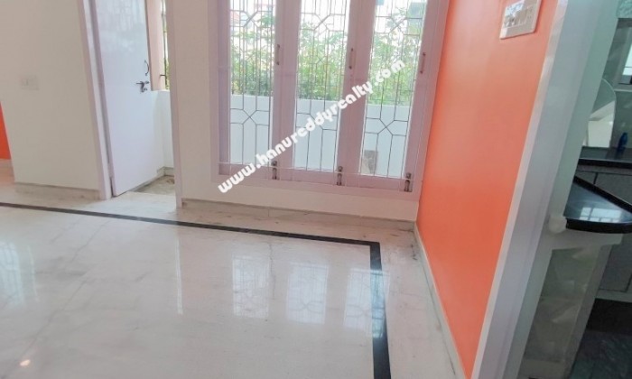 2 BHK Flat for Rent in Anna Nagar