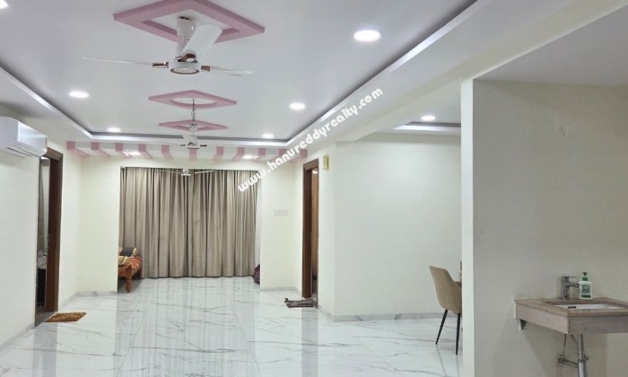 3 BHK Flat for Sale in Maharanipeta