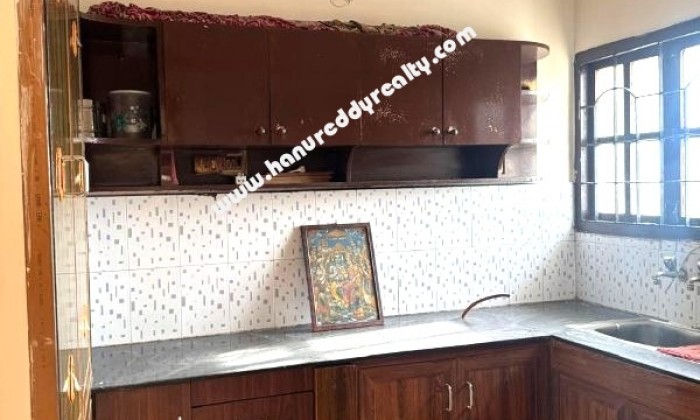 2 BHK Flat for Sale in Virugambakkam