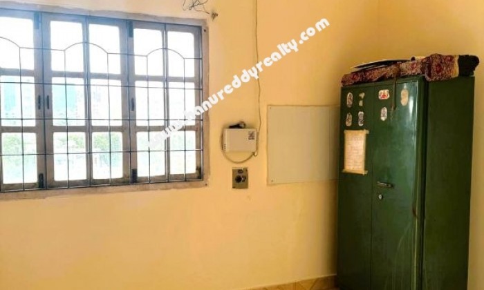 2 BHK Flat for Sale in Virugambakkam