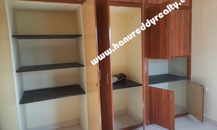 2 BHK Flat for Rent in West Mambalam