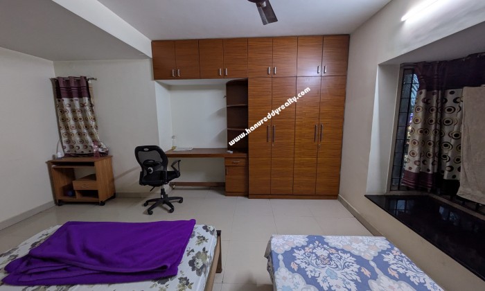 5 BHK Flat for Rent in Manapakkam