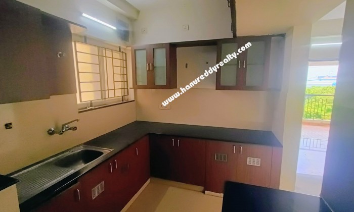 2 BHK Flat for Sale in Koyambedu