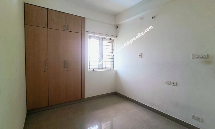 2 BHK Flat for Sale in Koyambedu