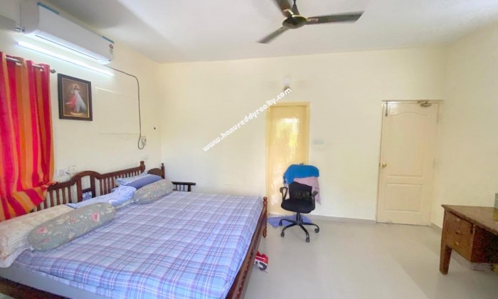 2 BHK Flat for Sale in MRC Nagar