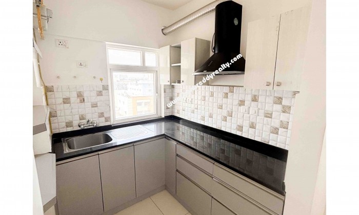 1 BHK Flat for Sale in Avinashi Road