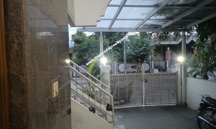 4 BHK Independent House for Sale in Roopa Nagar