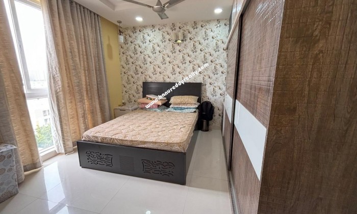 3 BHK Flat for Sale in Nolambur