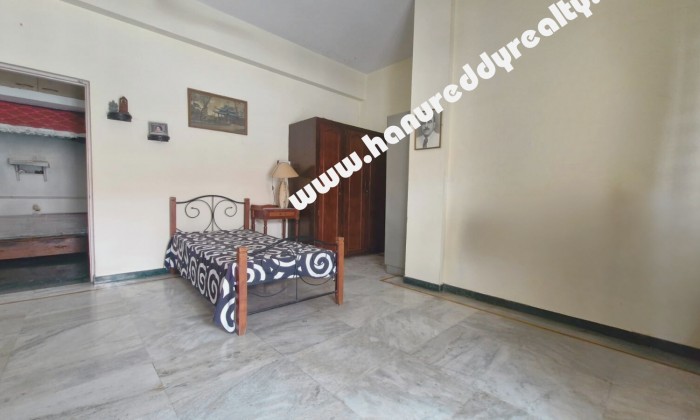 4 BHK Flat for Sale in Thiruvanmiyur