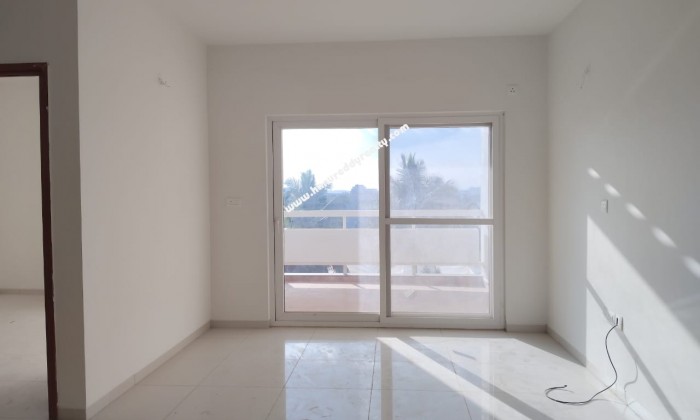 2 BHK Flat for Sale in Vartur