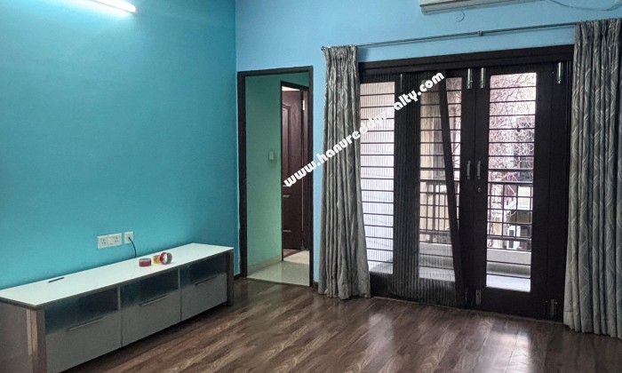 4 BHK Villa for Sale in Thoraipakkam