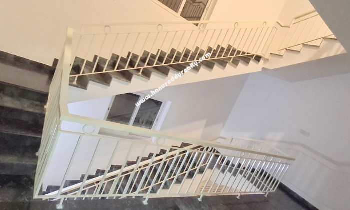 3 BHK Flat for Rent in Neelankarai