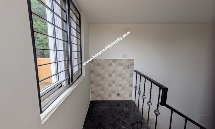 3 BHK Villa for Sale in Navalur