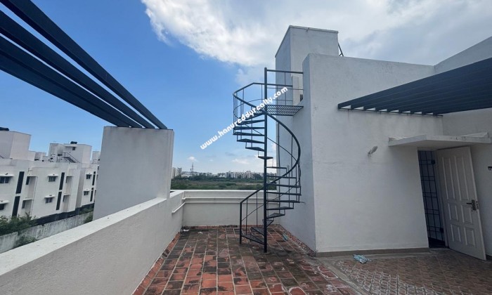 4 BHK Villa for Sale in Perumbakkam