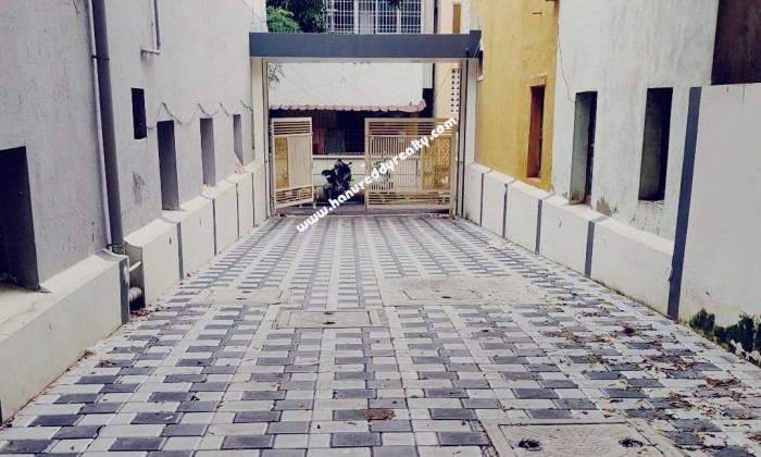 3 BHK Flat for Sale in Koyambedu