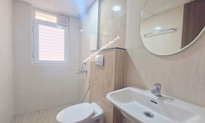 2 BHK Flat for Sale in Navalur