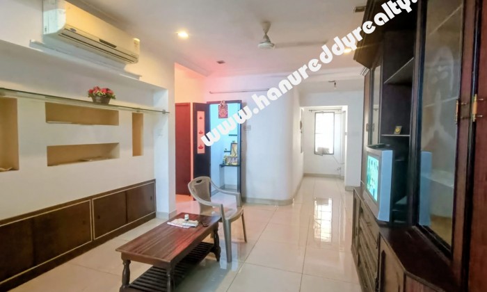 3 BHK Flat for Rent in Egmore