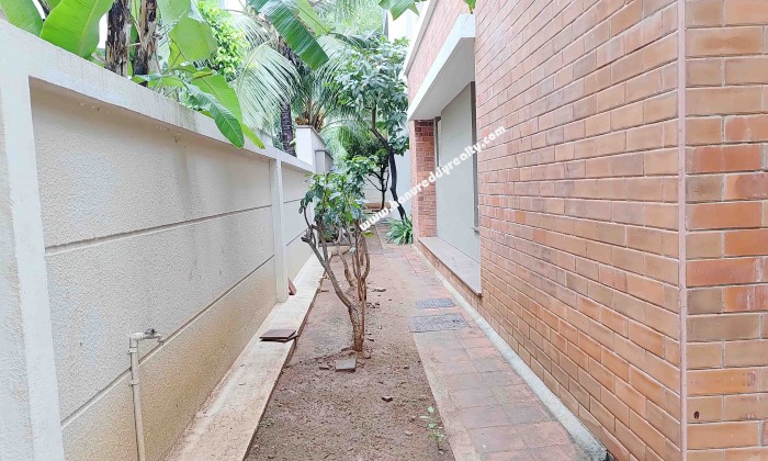 4 BHK Villa for Sale in Vedapatti