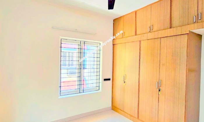 2 BHK Flat for Rent in Alwarpet