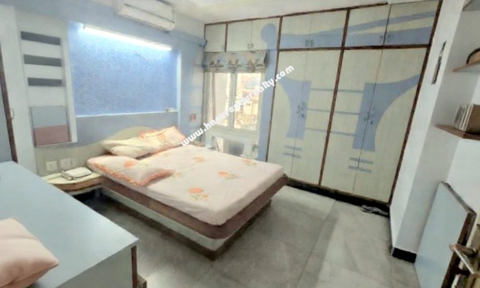 3 BHK Flat for Sale in Mylapore