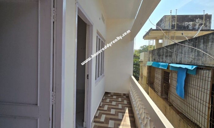 2 BHK Flat for Sale in Pedda Waltair