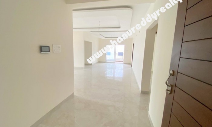 4 BHK Flat for Sale in Adyar