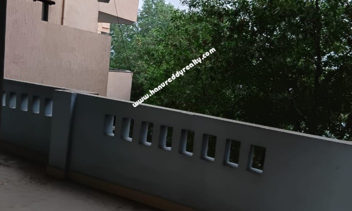 3 BHK Flat for Rent in Beach Road