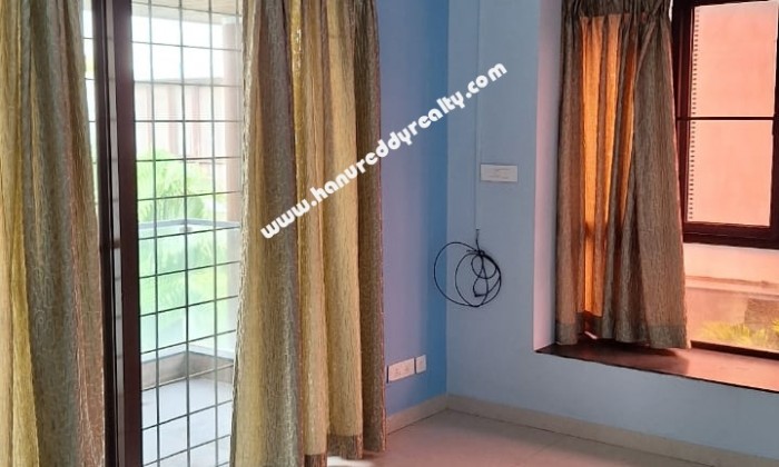 3 BHK Villa for Sale in Akkarai
