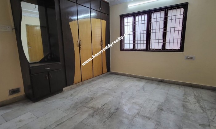 3 BHK Flat for Rent in Seethammadhara