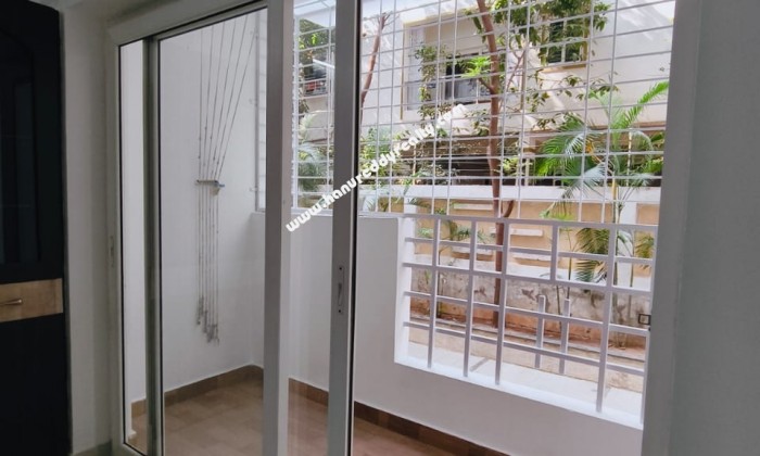 2 BHK Flat for Sale in Kondapur