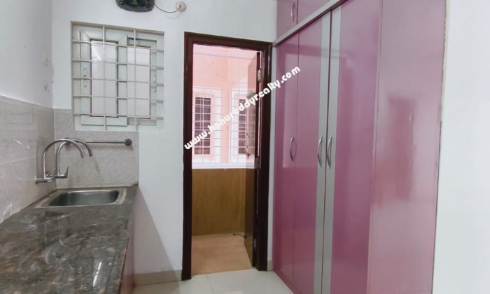 2 BHK Flat for Sale in Kondapur